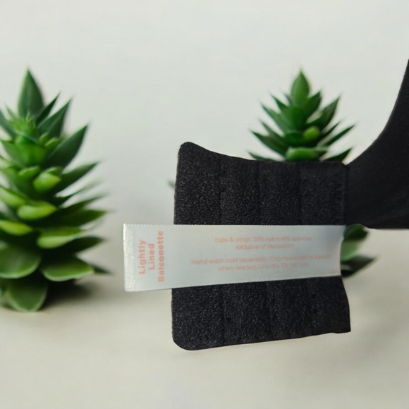 Lane Bryant Modern Luxe Balconette Bra Black Sz 38C - Picture 4 of 5